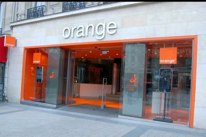 Orange in talks to acquire 70% stake in Telecel Ghana